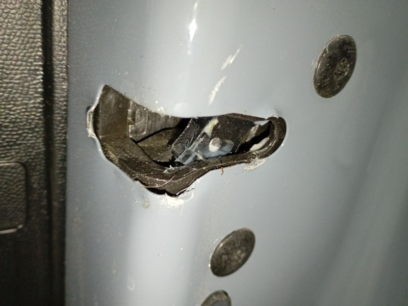 Recambio de cerradura puerta delantera derecha para opel corsa f (p2jo) 1.2 (68) referencia OEM IAM   