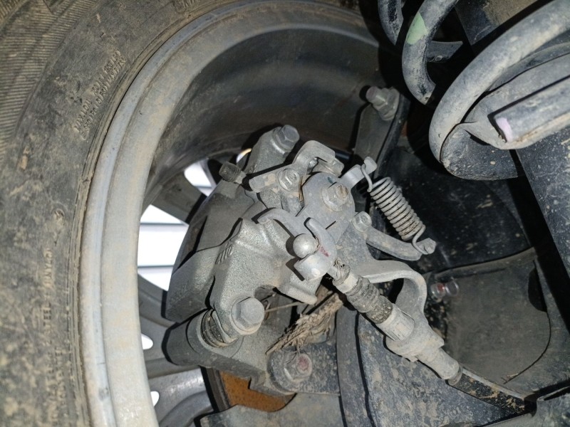 Recambio de pinza freno trasera izquierda para mitsubishi asx (ga_w_) 1.6 mivec (ga1w) referencia OEM IAM   