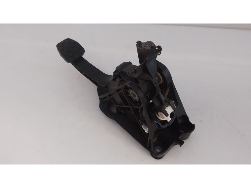 Recambio de pedal embrague para seat ateca (kh7) xcellence referencia OEM IAM   