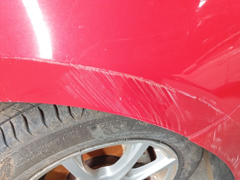 Recambio de aleta delantera derecha para ford fiesta vii (hj, hf) 1.1 ti-vct referencia OEM IAM   