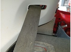 CINTURON SEGURIDAD TRASERO DERECHO 