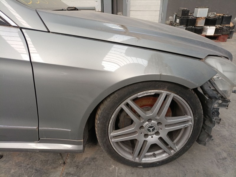 Recambio de aleta delantera derecha para mercedes-benz clase e coupé (c207) e 250 cdi / bluetec / d (207.303, 207.304) referenci