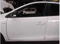 Recambio de puerta delantera izquierda para renault megane iii berlina 5 p limited referencia OEM IAM   