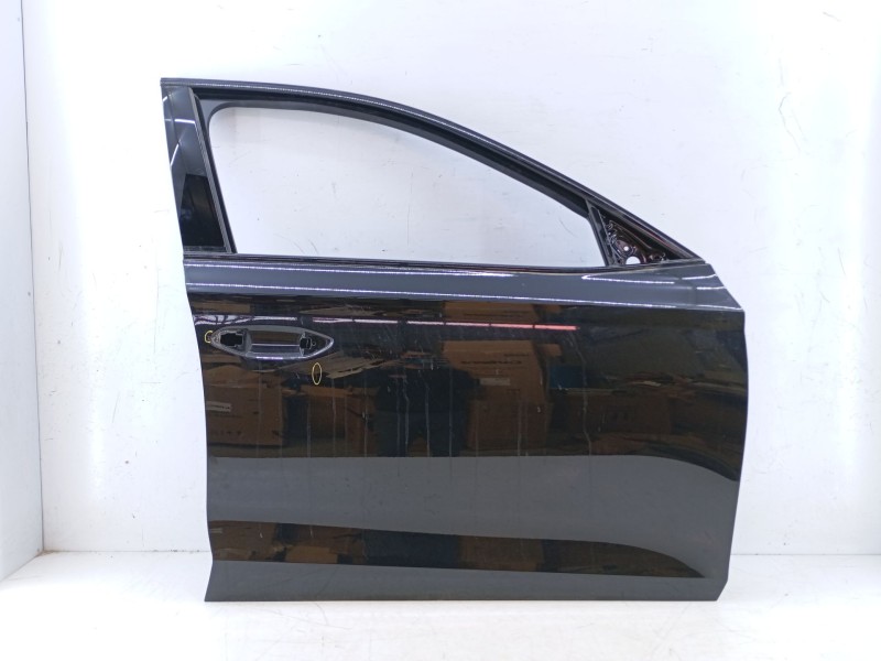 Recambio de puerta delantera derecha para skoda octavia iv nx3 vrs 2.0 tsi referencia OEM IAM   E4-B4-16