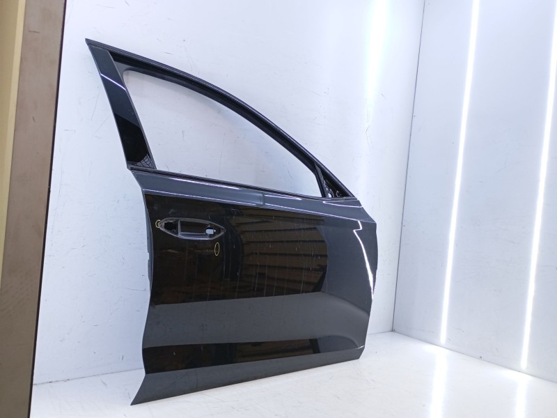 Recambio de puerta delantera derecha para skoda octavia iv nx3 vrs 2.0 tsi referencia OEM IAM   E4-B4-16