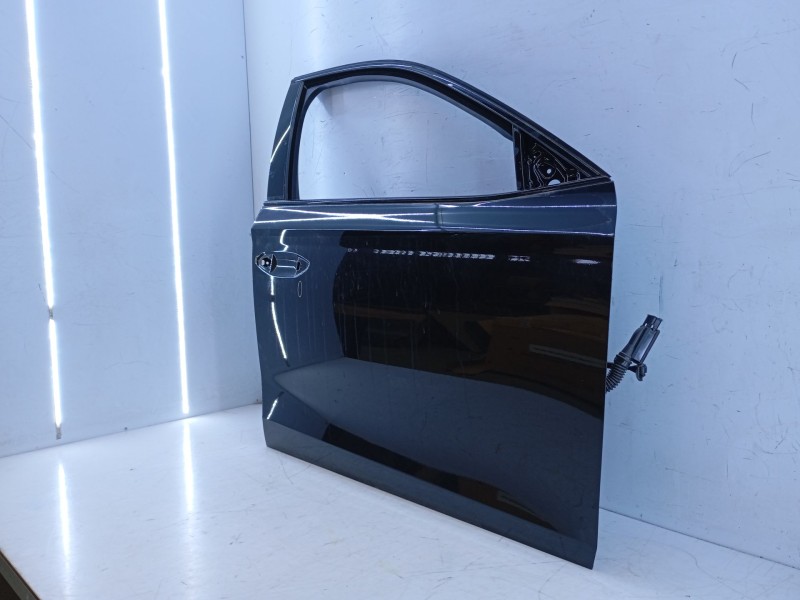 Recambio de puerta delantera derecha para skoda octavia iv nx3 vrs 2.0 tsi referencia OEM IAM   E4-B4-16