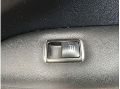 MANDO ELEVALUNAS DELANTERO DERECHO 