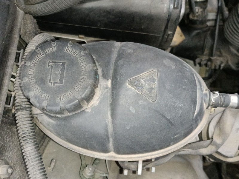 Recambio de deposito expansion para mercedes-benz clase e coupé (c207) e 250 cdi / bluetec / d (207.303, 207.304) referencia OEM