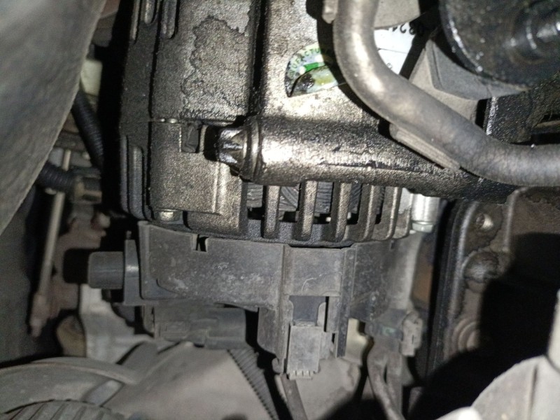 Recambio de alternador para mercedes-benz clase e coupé (c207) e 250 cdi / bluetec / d (207.303, 207.304) referencia OEM IAM   