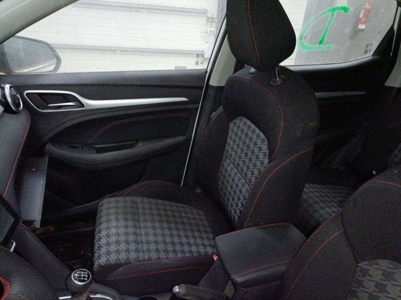 mg zs suv (azs1) del año 2023