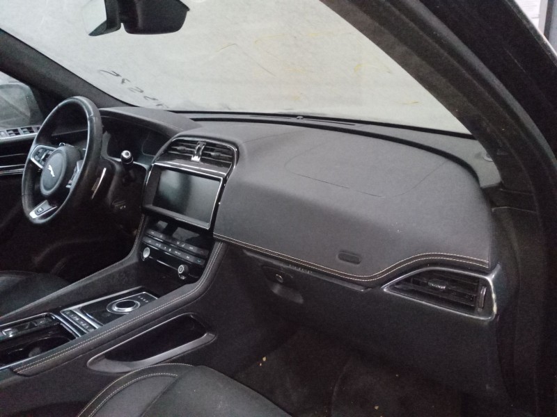 jaguar f-pace (x761) del año 2019