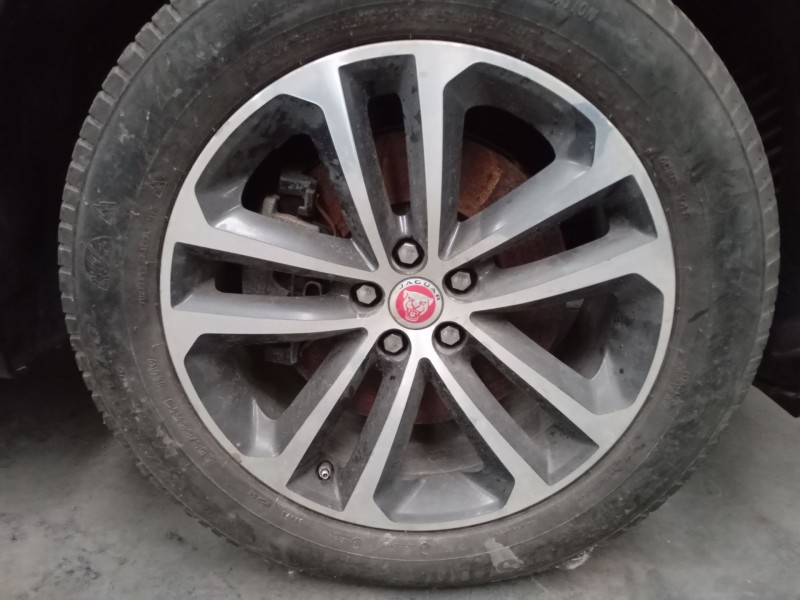 Recambio de juego llantas para jaguar f-pace (x761) 3.0 sdv6 awd referencia OEM IAM 255/55/19  