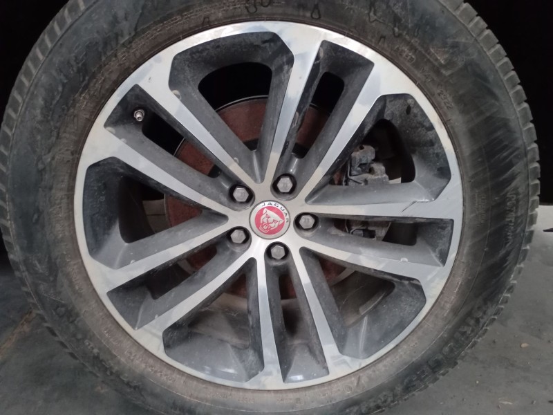 Recambio de juego llantas para jaguar f-pace (x761) 3.0 sdv6 awd referencia OEM IAM 255/55/19  