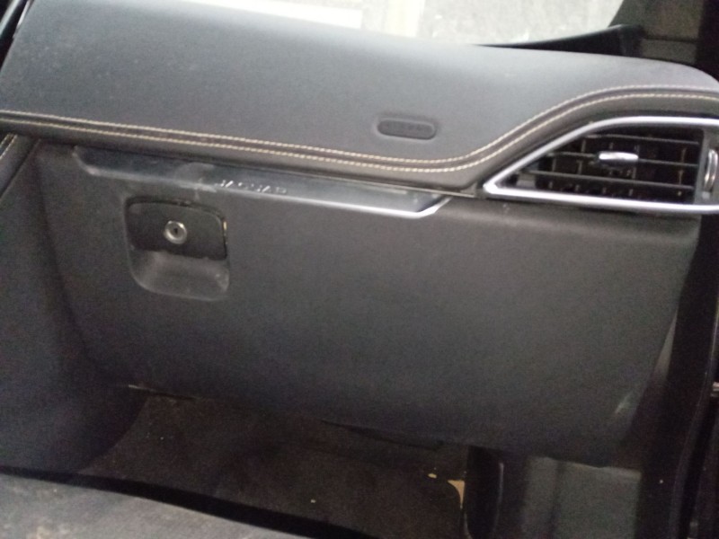 Recambio de guantera para jaguar f-pace (x761) 3.0 sdv6 awd referencia OEM IAM   