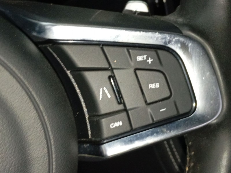 Recambio de volante para jaguar f-pace (x761) 3.0 sdv6 awd referencia OEM IAM   