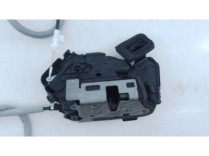 Recambio de cerradura puerta delantera derecha para cupra formentor (kmp) 1.5 tsi referencia OEM IAM   