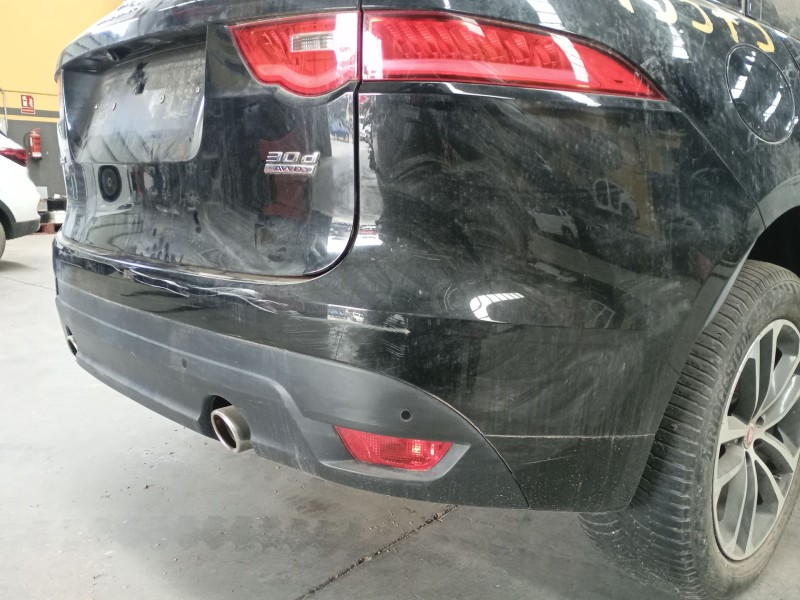 Recambio de paragolpes trasero para jaguar f-pace (x761) 3.0 sdv6 awd referencia OEM IAM   