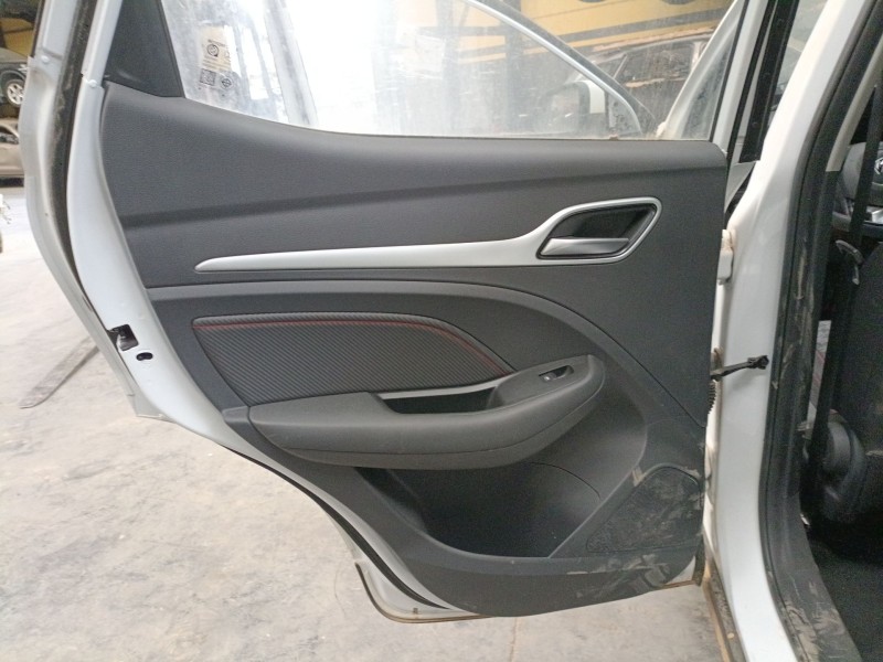 Recambio de guarnecido puerta trasera izquierda para mg zs suv (azs1) 1.5 vti referencia OEM IAM   