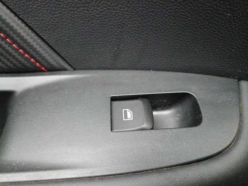 Recambio de mando elevalunas trasero izquierdo para mg zs suv (azs1) 1.5 vti referencia OEM IAM   