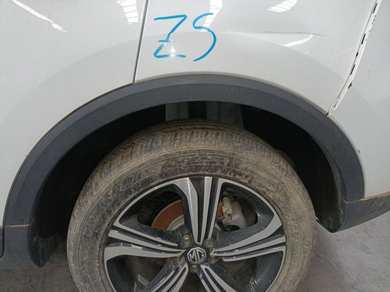 Recambio de aletin trasero izquierdo para mg zs suv (azs1) 1.5 vti referencia OEM IAM   