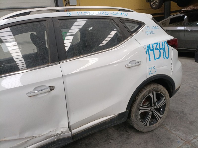 Recambio de puerta trasera izquierda para mg zs suv (azs1) 1.5 vti referencia OEM IAM   