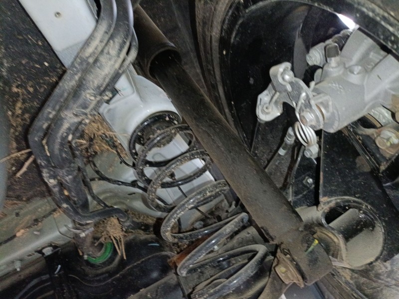 Recambio de amortiguador trasero derecho para mg zs suv (azs1) 1.5 vti referencia OEM IAM   