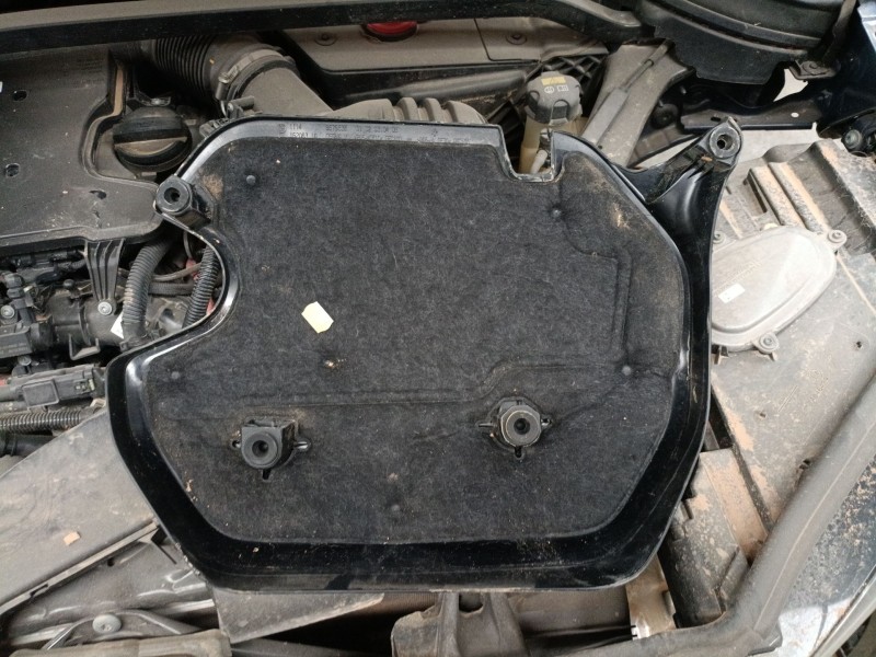 Recambio de tapa motor para bmw x1 (f48) sdrive 18 d referencia OEM IAM   