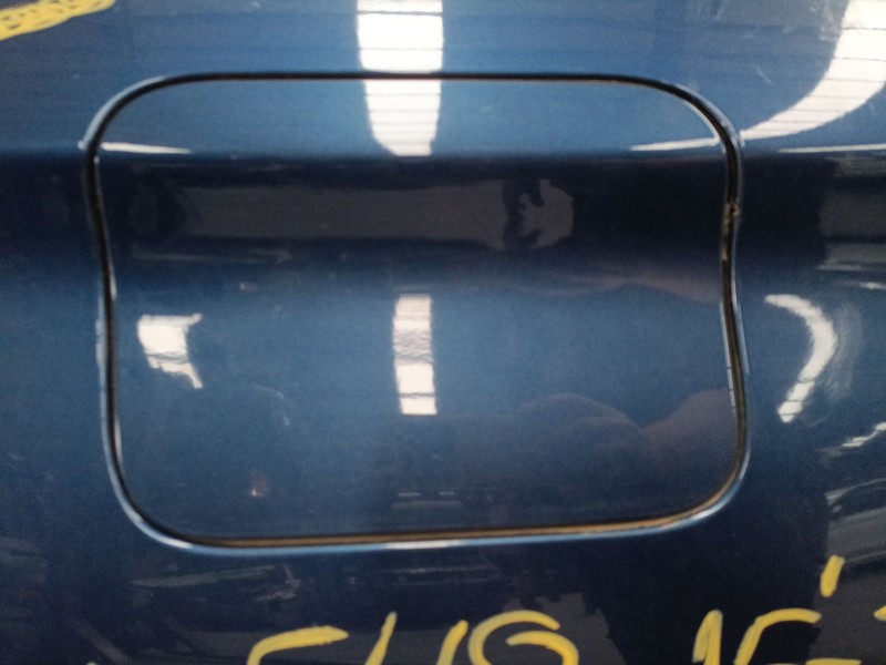 Recambio de tapa exterior combustible para bmw x1 (f48) sdrive 18 d referencia OEM IAM   