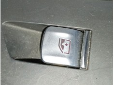 MANDO ELEVALUNAS DELANTERO DERECHO 