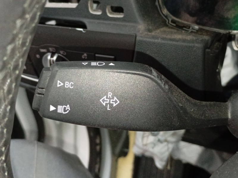 Recambio de mando intermitentes para bmw x3 (g01, f97, g08) xdrive 20 d mild-hybrid referencia OEM IAM   