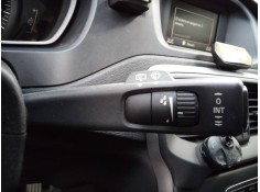 Recambio de mando limpia para volvo v40 momentum referencia OEM IAM   