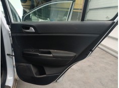 GUARNECIDO PUERTA TRASERA DERECHA 