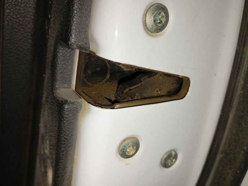 Recambio de cerradura puerta trasera derecha para hyundai tucson (tl, tle) 2.0 crdi a las 4 ruedas referencia OEM IAM   