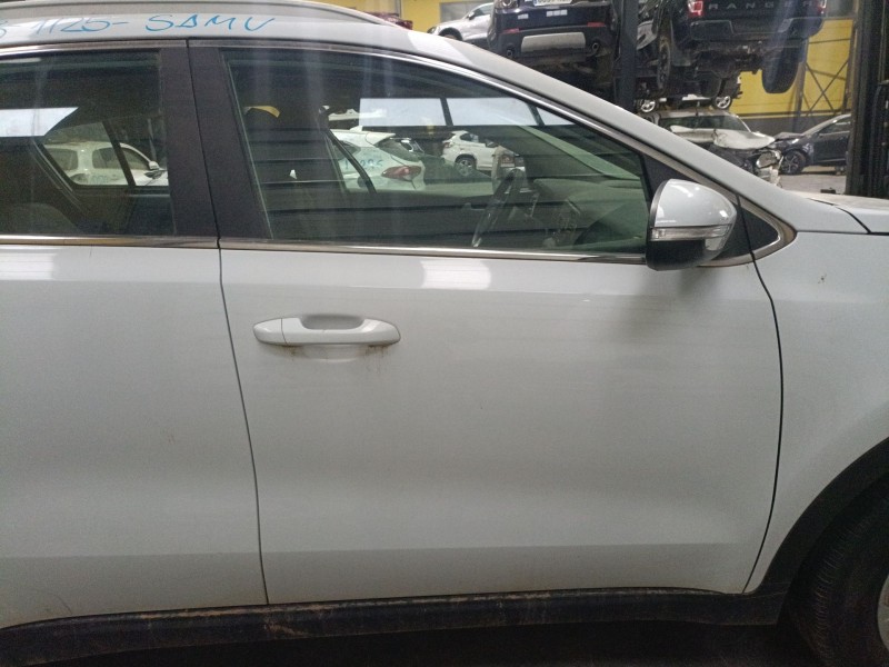 Recambio de puerta delantera derecha para kia sportage iv (ql, qle) 1.6 gdi referencia OEM IAM   