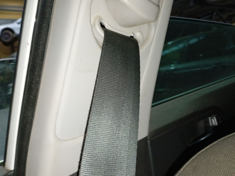 Recambio de cinturon seguridad delantero derecho para hyundai tucson (tl, tle) 2.0 crdi a las 4 ruedas referencia OEM IAM   