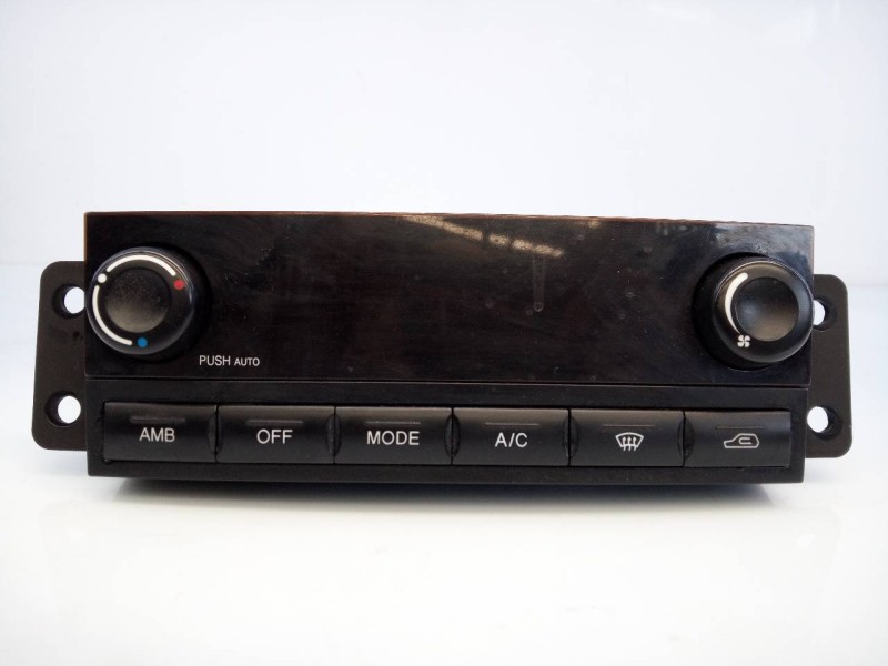 Recambio de mando climatizador para ssangyong rexton rx 270 plus / 270 xdi plus referencia OEM IAM 6870008030 DSB041022104 E3-A3