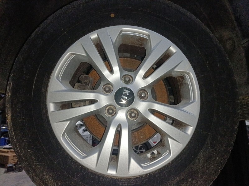 Recambio de llanta para kia sportage iv (ql, qle) 1.6 gdi referencia OEM IAM 215/70/16  