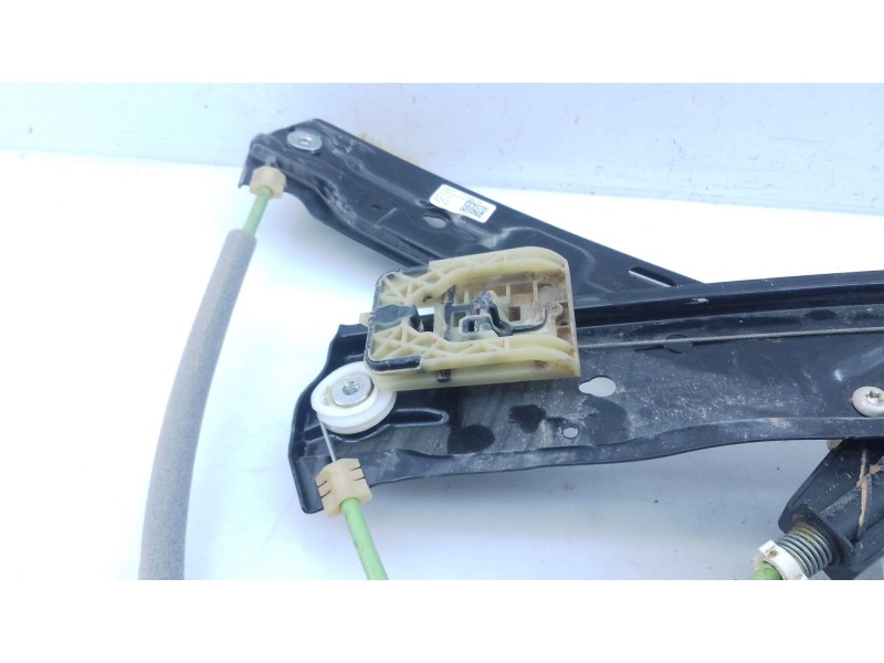 Recambio de elevalunas delantero derecho para jaguar f-pace (x761) 3.0 sdv6 awd referencia OEM IAM   