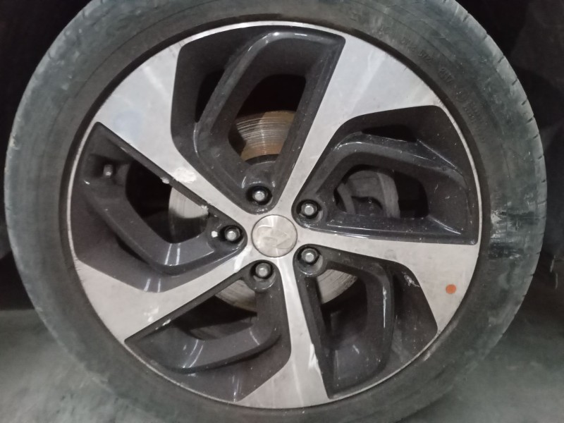 Recambio de llanta para hyundai tucson (tl, tle) 2.0 crdi a las 4 ruedas referencia OEM IAM   