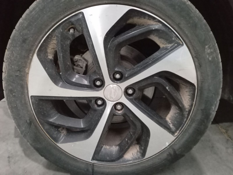 Recambio de llanta para hyundai tucson (tl, tle) 2.0 crdi a las 4 ruedas referencia OEM IAM   