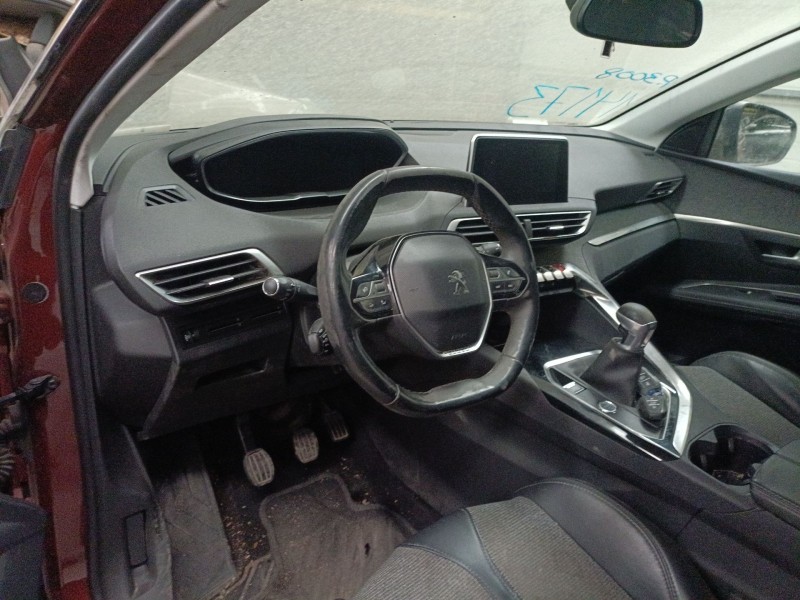 peugeot 3008 ii suv (mc_, mr_, mj_, m4_) del año 2017