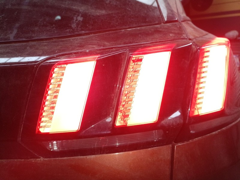 Recambio de piloto trasero derecho porton para peugeot 3008 ii suv (mc_, mr_, mj_, m4_) 1.6 bluehdi 120 referencia OEM IAM   