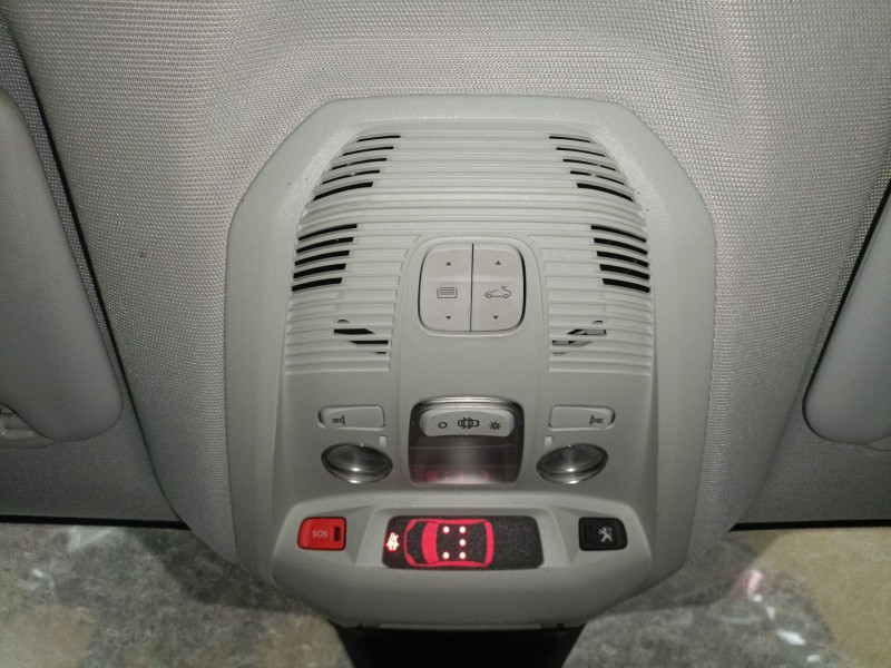 Recambio de luz interior para peugeot 3008 ii suv (mc_, mr_, mj_, m4_) 1.6 bluehdi 120 referencia OEM IAM   