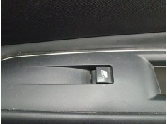 MANDO ELEVALUNAS DELANTERO DERECHO 