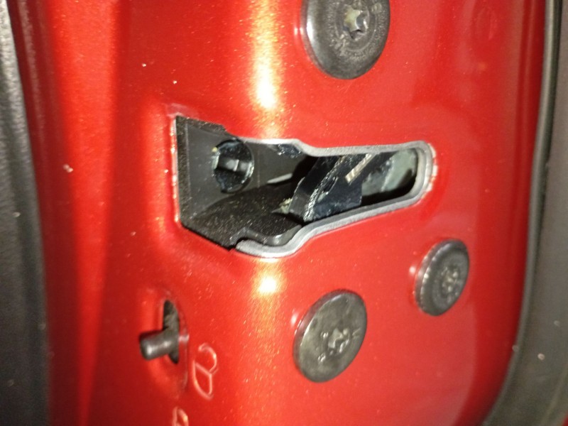 Recambio de cerradura puerta trasera derecha para renault captur ii (hf_) e-tech 160 referencia OEM IAM   