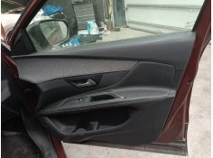 GUARNECIDO PUERTA DELANTERA DERECHA 