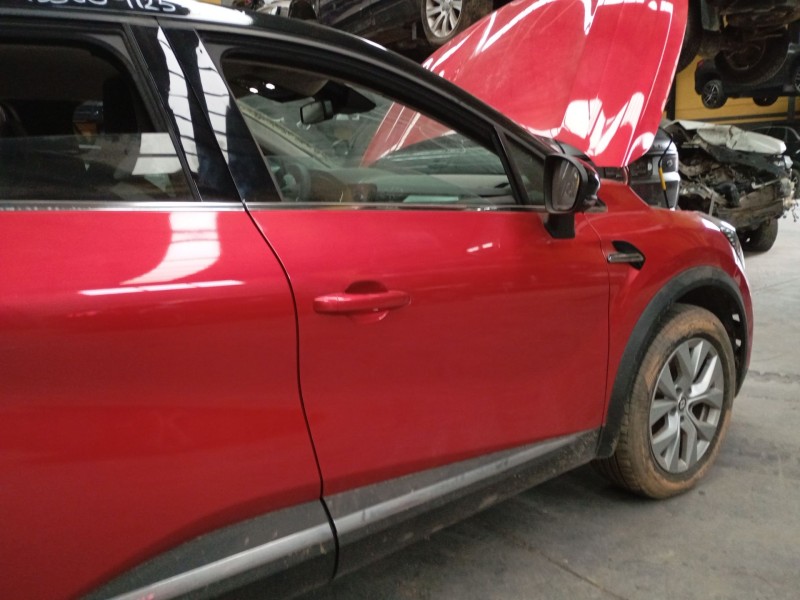 Recambio de puerta delantera derecha para renault captur ii (hf_) e-tech 160 referencia OEM IAM   