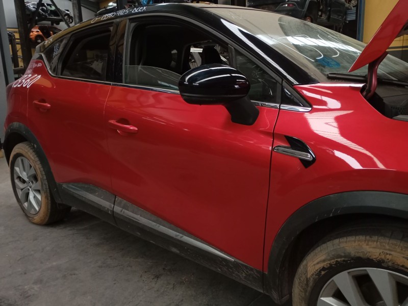 Recambio de puerta delantera derecha para renault captur ii (hf_) e-tech 160 referencia OEM IAM   