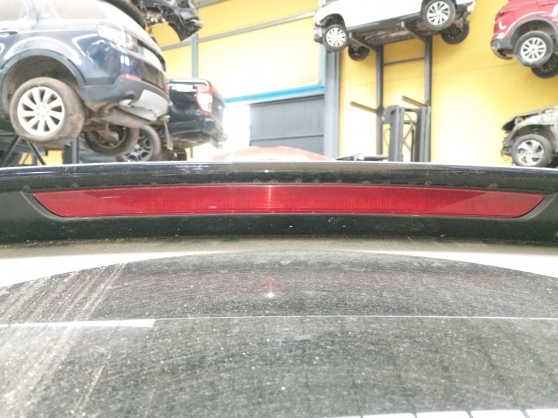 Recambio de luz central de freno para renault captur ii (hf_) e-tech 160 referencia OEM IAM   