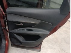 GUARNECIDO PUERTA TRASERA DERECHA 